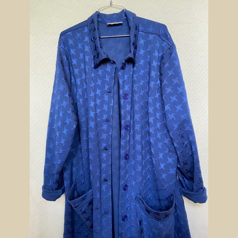 Houndstooth Sweater-Jacket - Picture 3 of 3